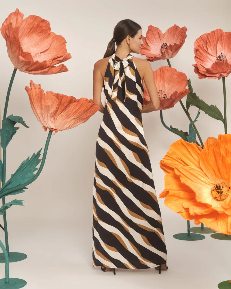 Abito dalla silhouette perfetta | HEXGLAM™ 