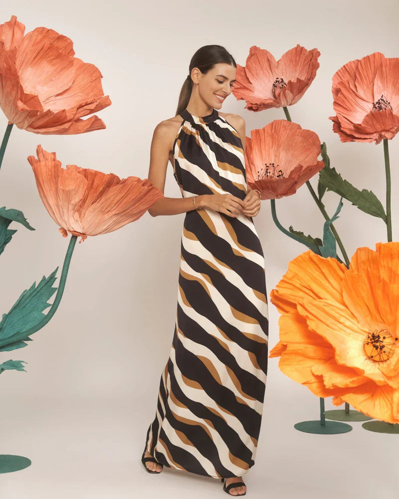 Abito dalla silhouette perfetta | HEXGLAM™ 